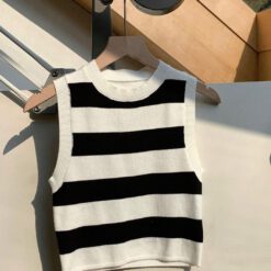 Top tejido crop con patrón de rayas Blanco y Negro